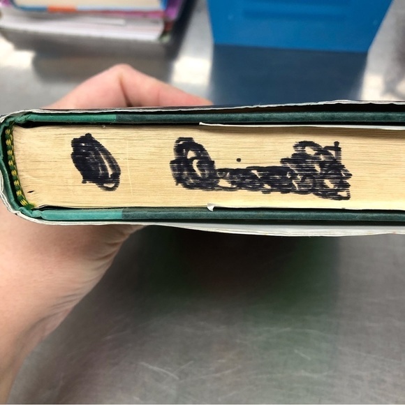 Bump and Run By: Mike Lupica, Hardback book - Picture 7 of 7